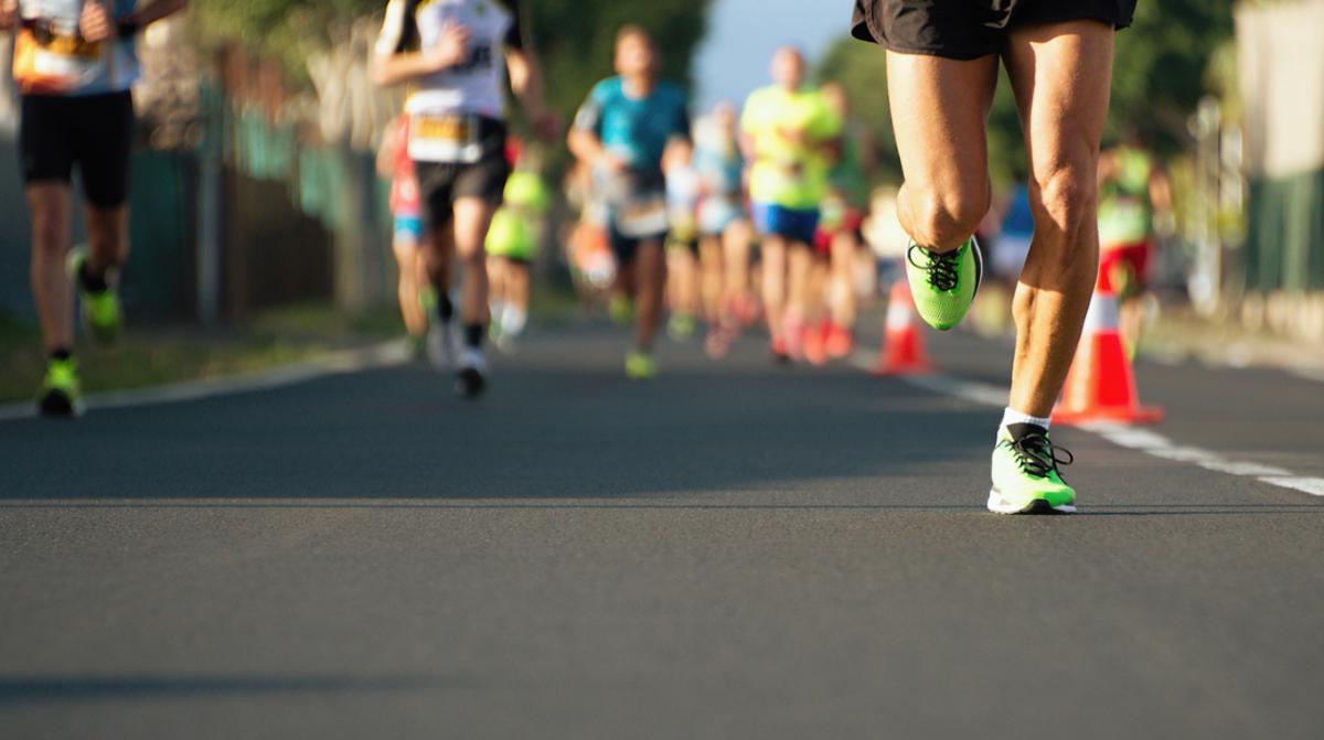 Best long distance running shoes_lead